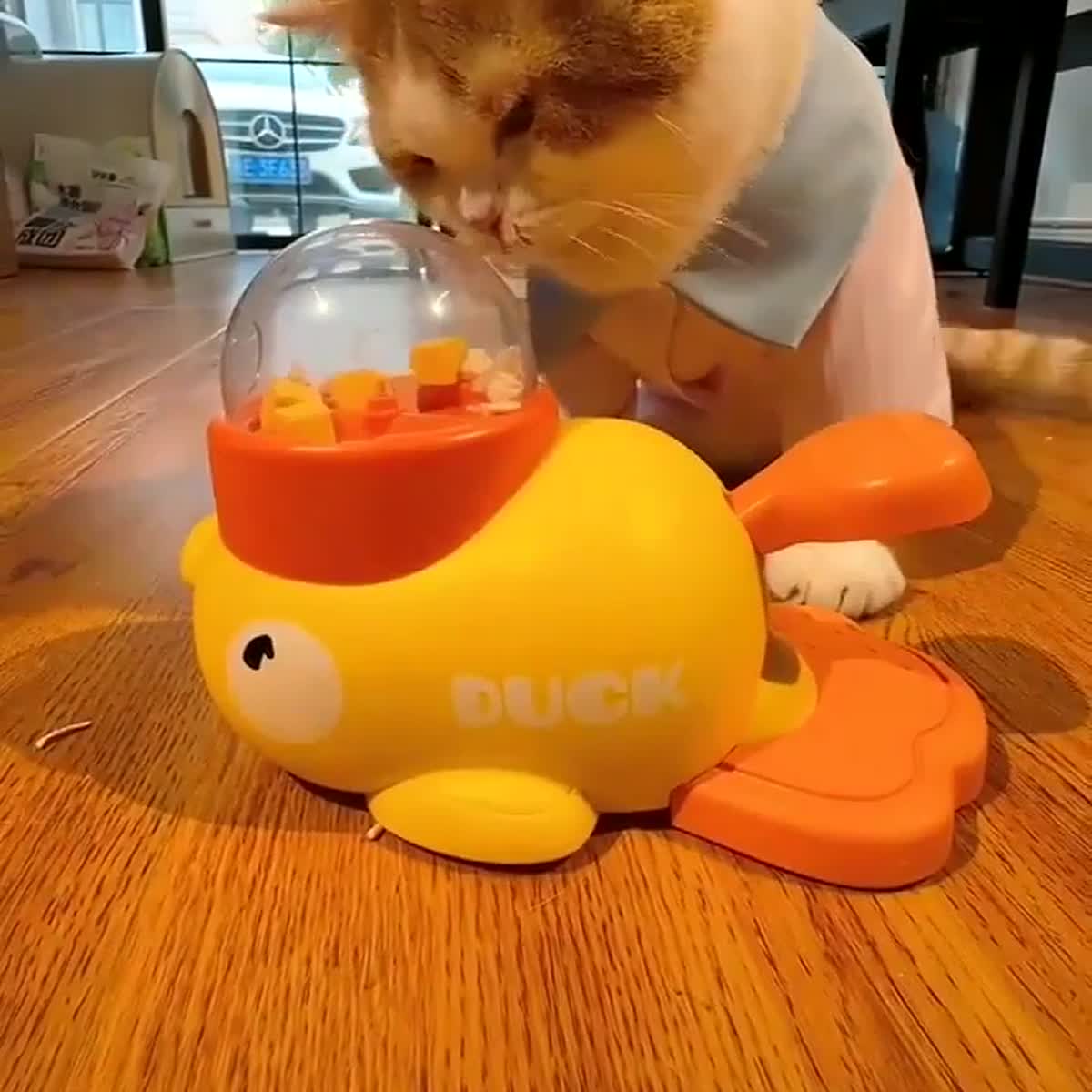 Comedero Puzzle Pato para Gatos — Dispensador de Premios Interactivo